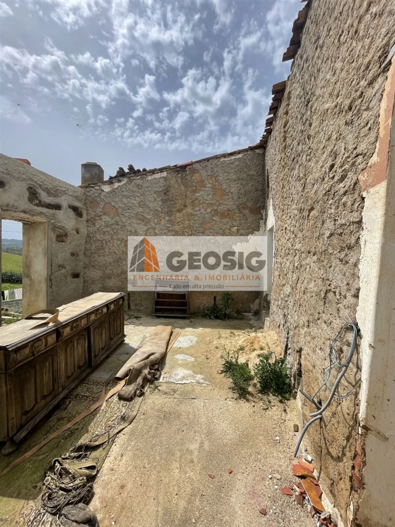 Moradia T2 para Venda em Santa Clara-A-Nova e Gomes Aires Foto 18