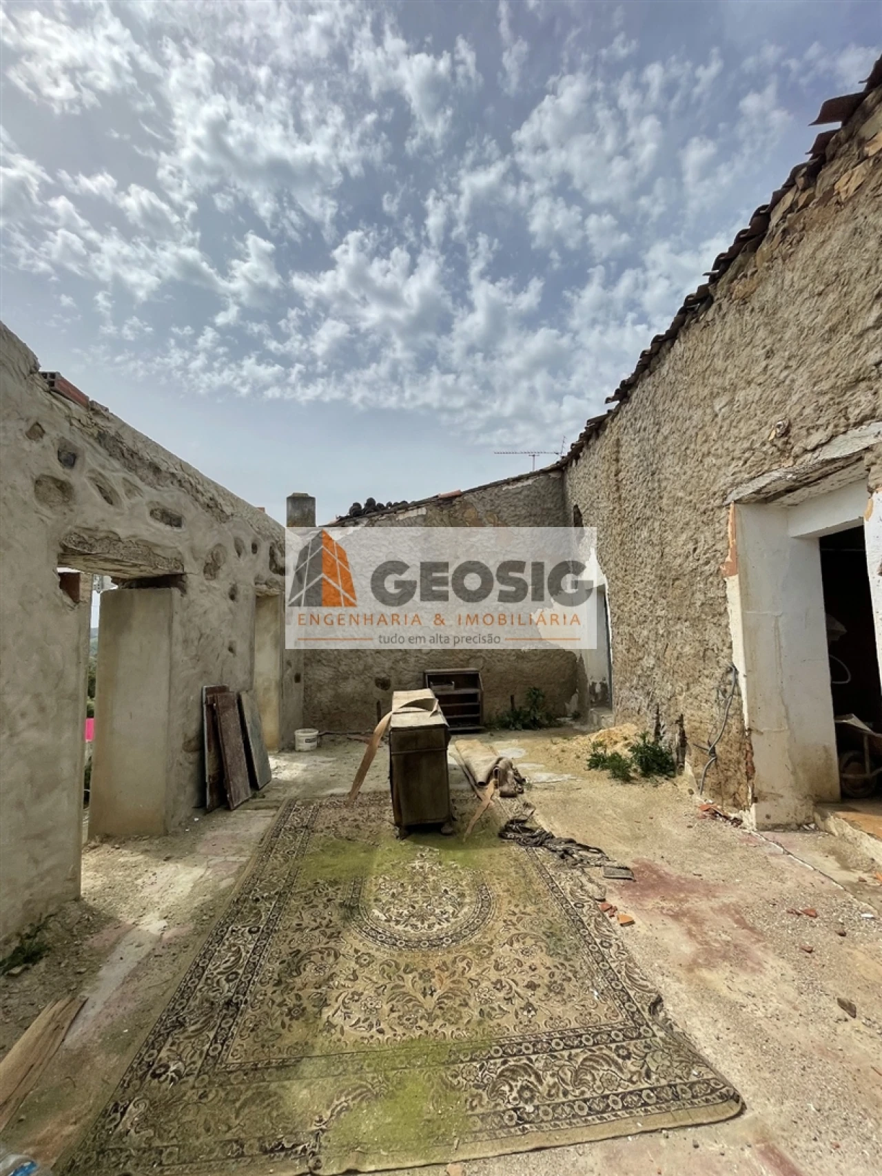 Moradia T2 para Venda em Santa Clara-A-Nova e Gomes Aires Foto 19