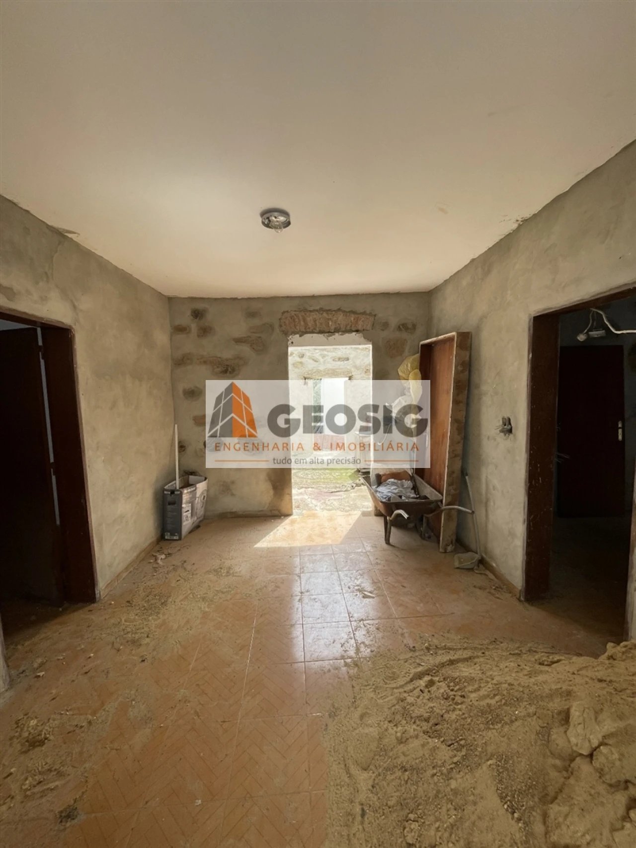 Moradia T2 para Venda em Santa Clara-A-Nova e Gomes Aires Foto 14