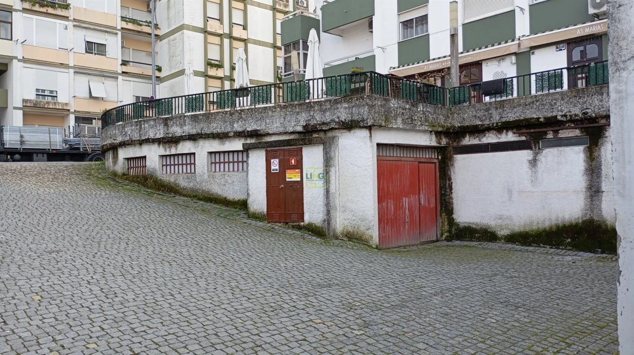 Garagem para Venda em Castelo Branco Foto 9