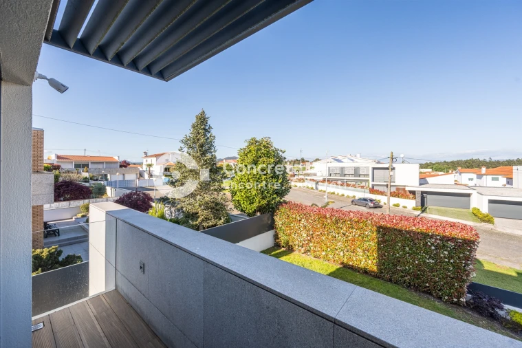 Moradia T3 para Venda em Tamel (São Verissimo) Foto 20