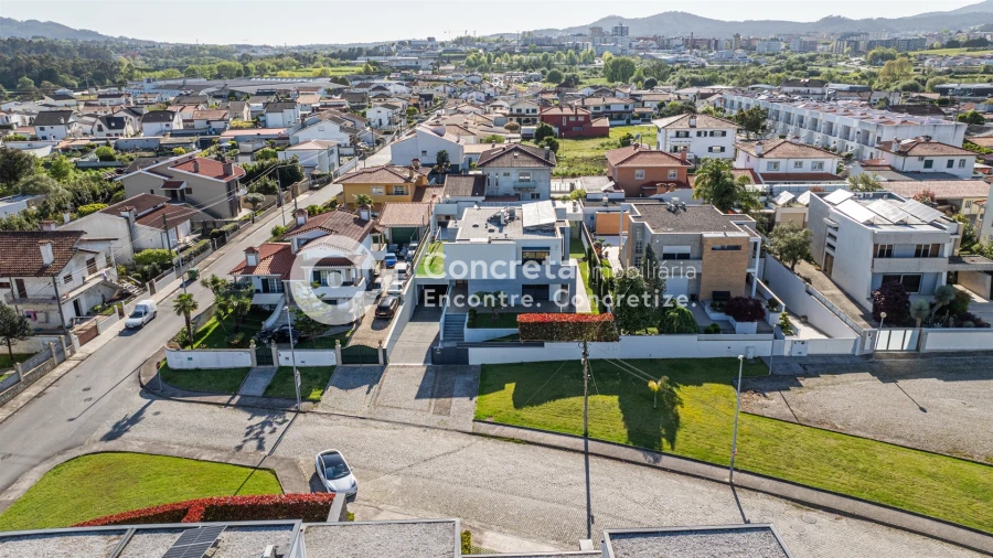 Moradia T3 para Venda em Tamel (São Verissimo) Foto 48