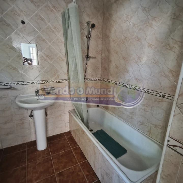 Moradia T4 para Venda em Vila Franca de Xira Foto 6