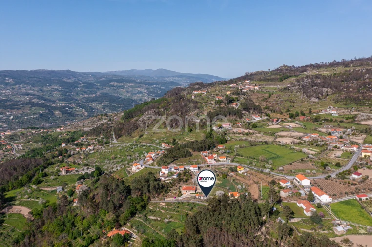 Moradia T1 para Venda em Freigil e Miomães Foto 27