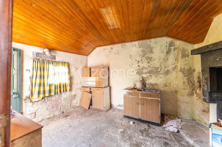Moradia T1 para Venda em Freigil e Miomães Foto 18