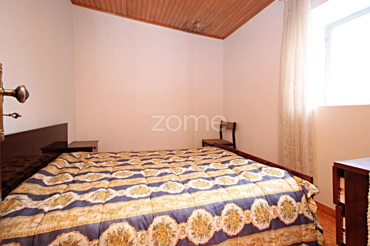 Moradia T2 para Venda em Tourem Foto 15