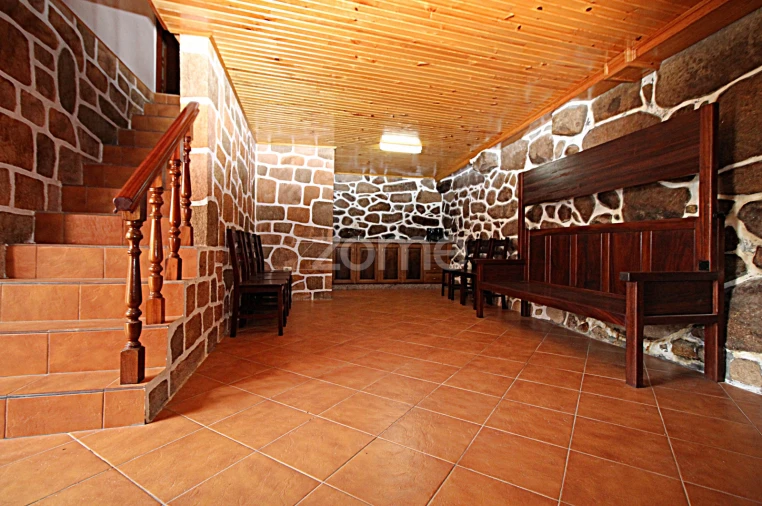 Moradia T2 para Venda em Tourem Foto 19