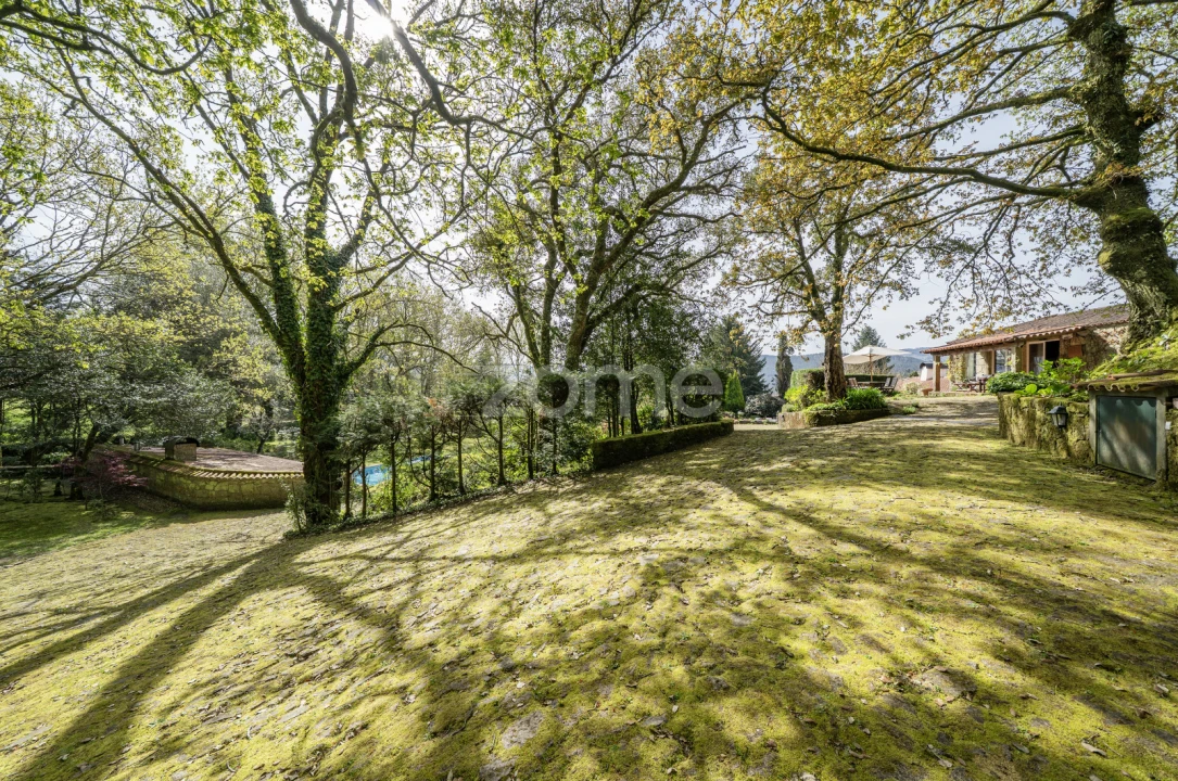 Quinta T6 para Venda em Mentrestido Foto 74