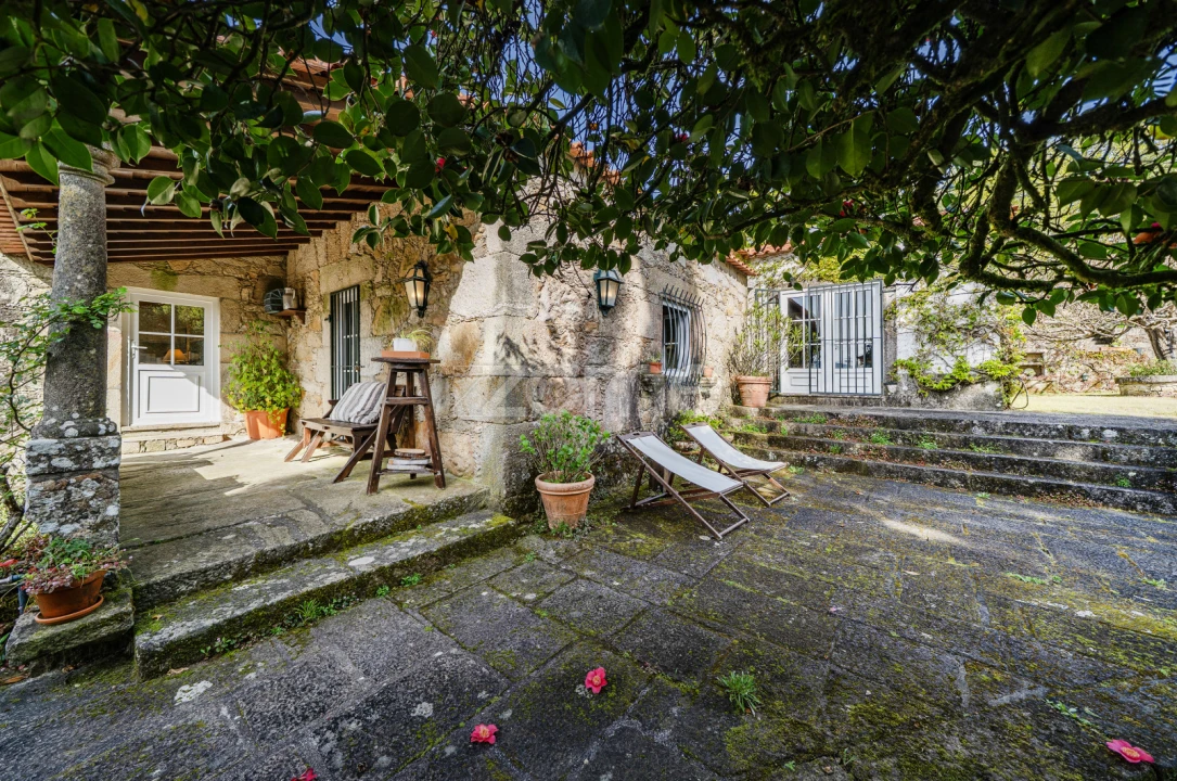 Quinta T6 para Venda em Mentrestido Foto 6