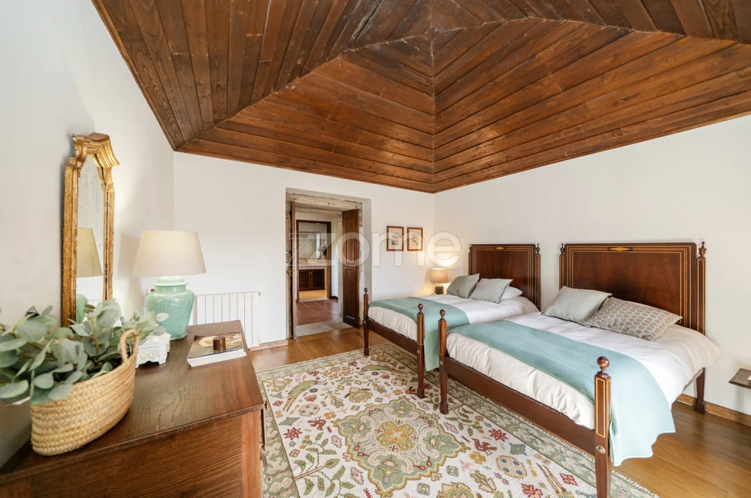 Quinta T6 para Venda em Mentrestido Foto 57