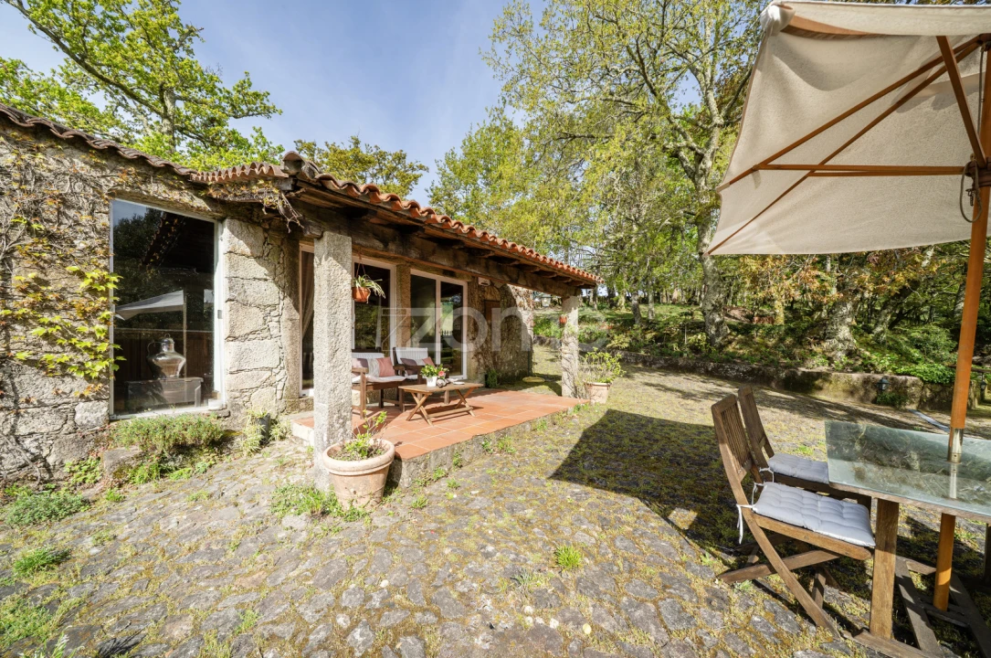 Quinta T6 para Venda em Mentrestido Foto 40