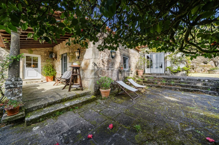 Quinta T6 para Venda em Mentrestido Foto 6