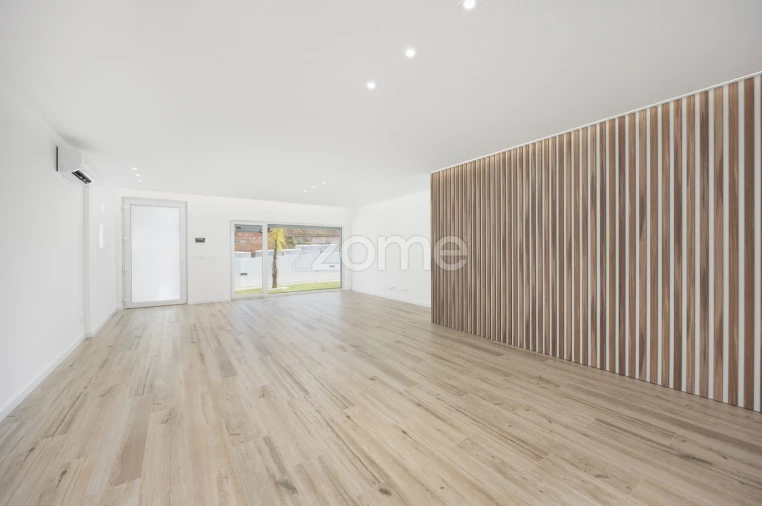 Moradia T3 para Venda em Santa Eufémia e Boa Vista Foto 10