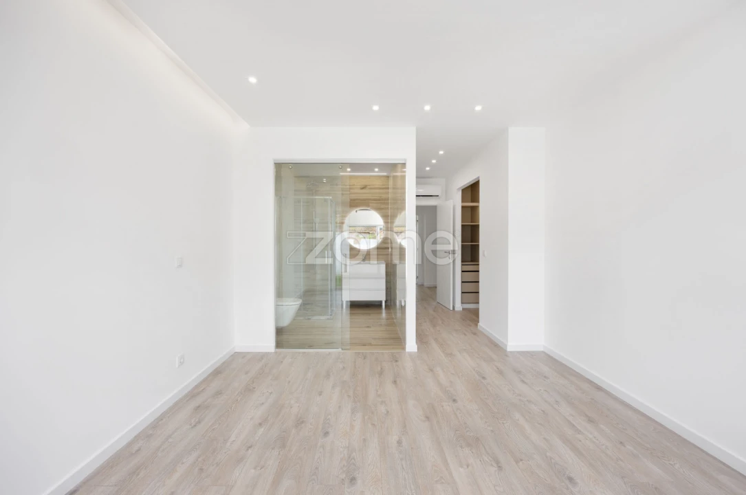 Moradia T3 para Venda em Santa Eufémia e Boa Vista Foto 24