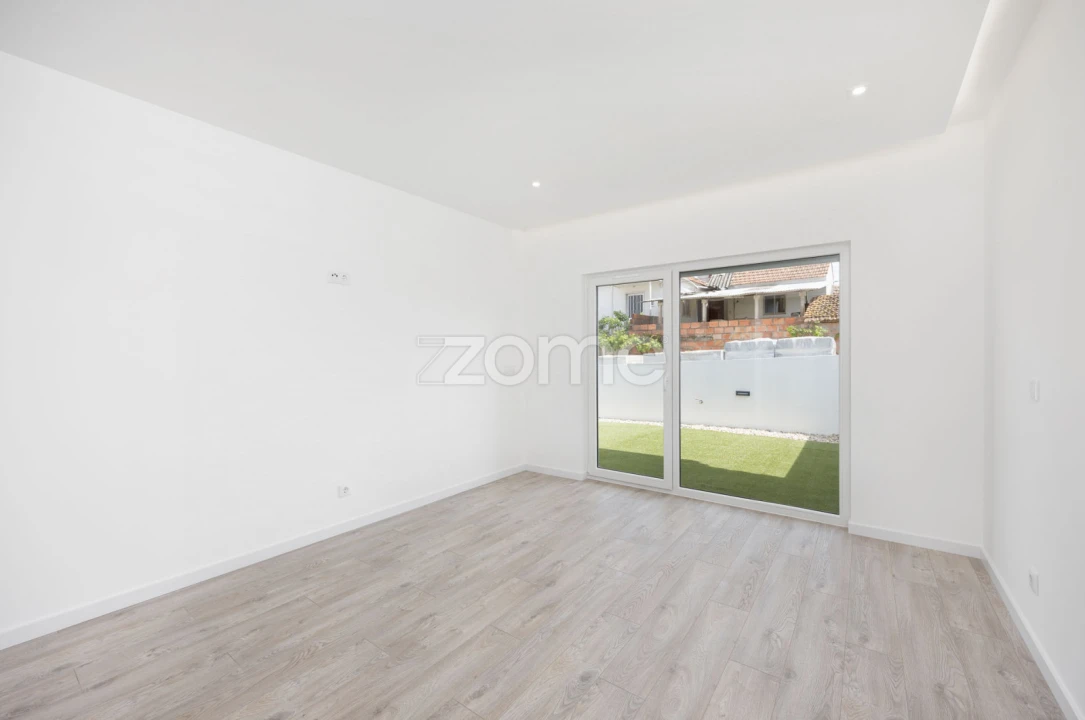 Moradia T3 para Venda em Santa Eufémia e Boa Vista Foto 22