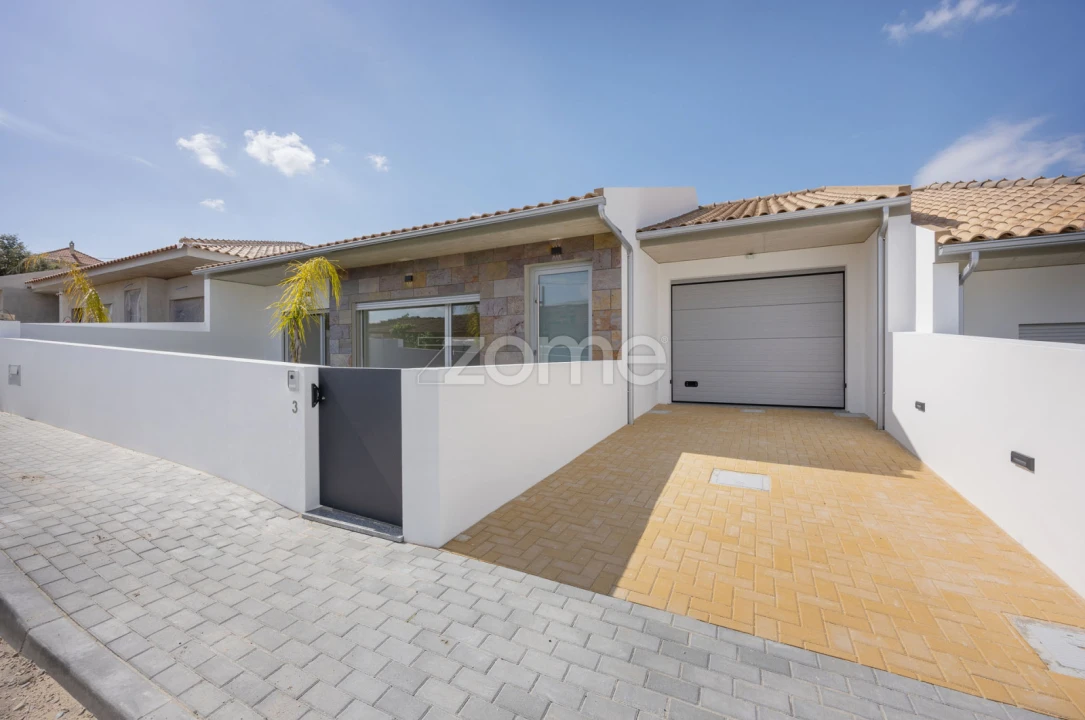 Moradia T3 para Venda em Santa Eufémia e Boa Vista Foto 45