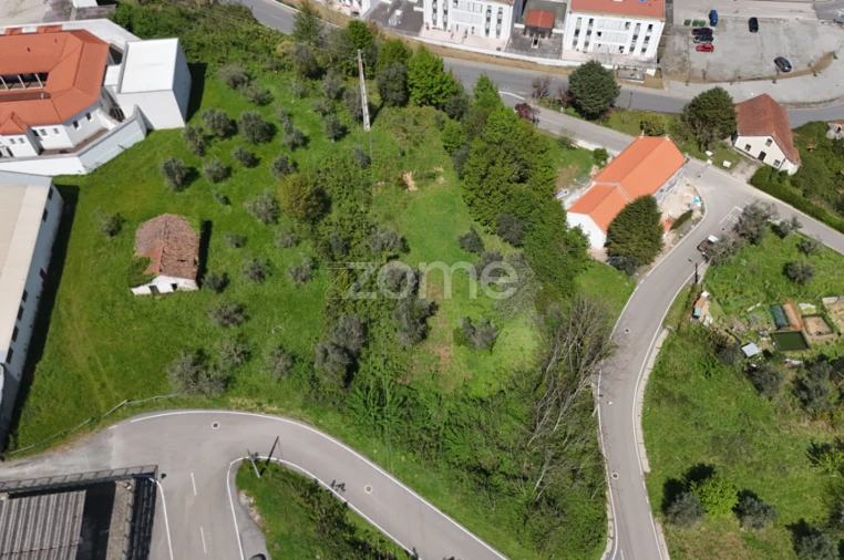 Terreno para Venda em Arganil Foto 8