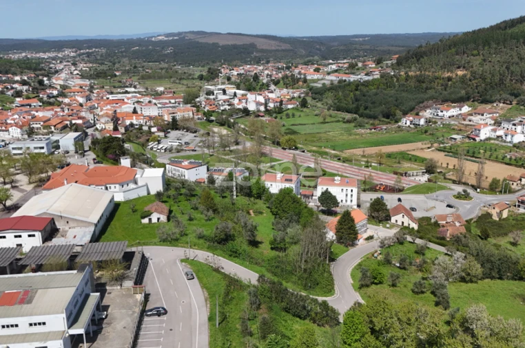 Terreno para Venda em Arganil Foto 10