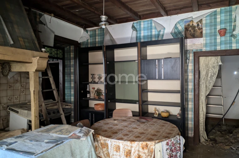 Moradia T5 para Venda em Vieira de Leiria Foto 6