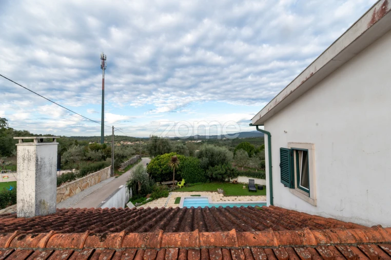 Moradia T3 para Venda em Alvorge Foto 42