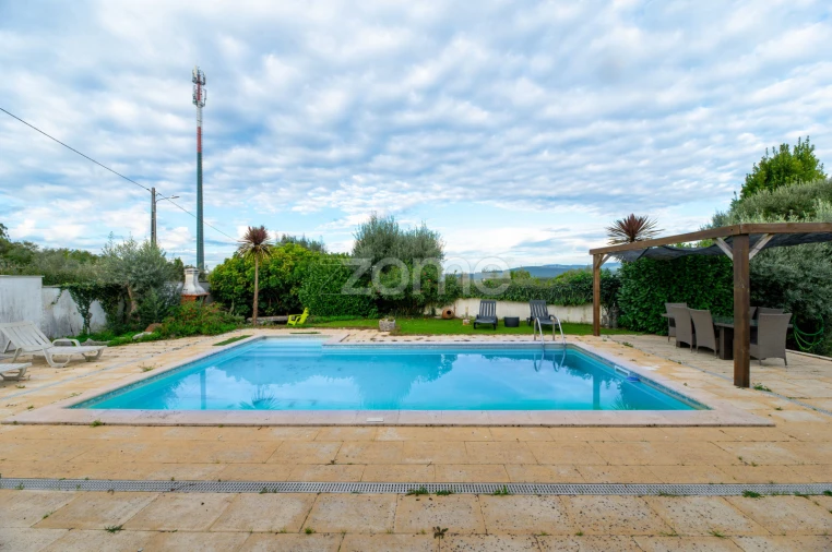 Moradia T3 para Venda em Alvorge Foto 30