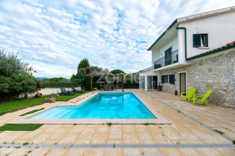 Moradia T3 para Venda em Alvorge Foto 29