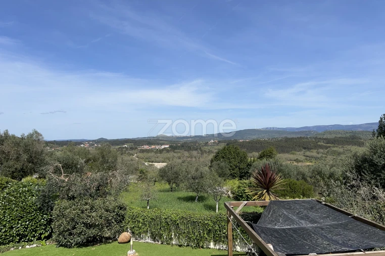 Moradia T3 para Venda em Alvorge Foto 25