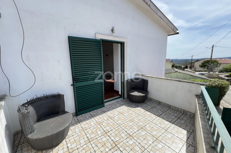 Moradia T3 para Venda em Alvorge Foto 30