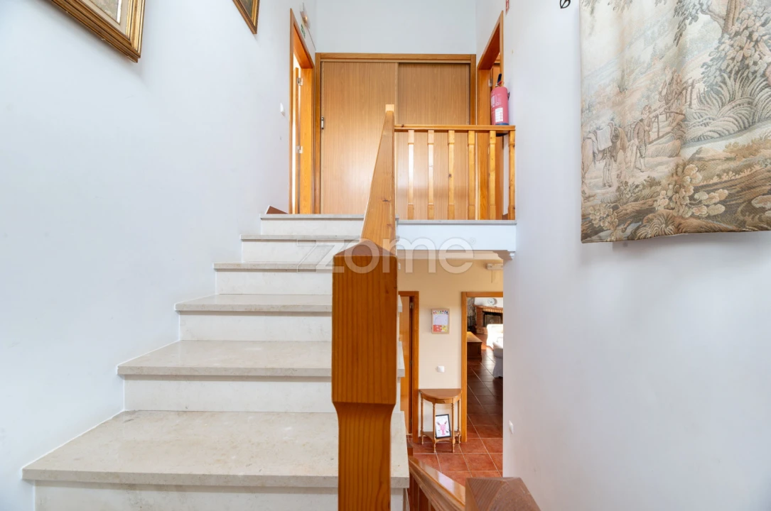 Moradia T3 para Venda em Alvorge Foto 56