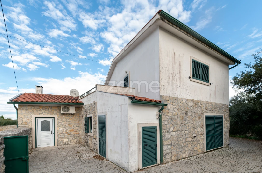 Moradia T3 para Venda em Alvorge Foto 41