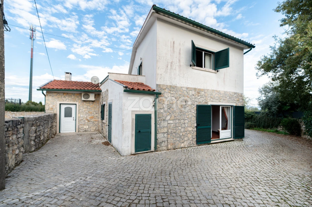 Moradia T3 para Venda em Alvorge Foto 37