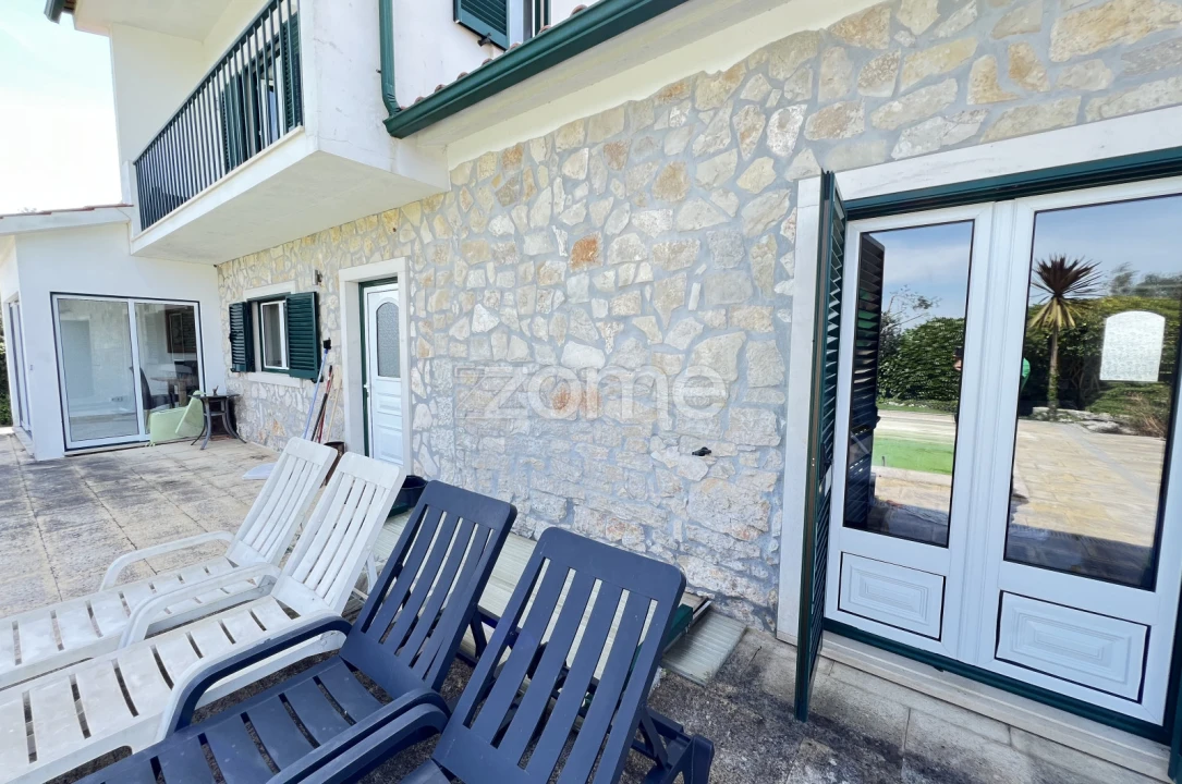 Moradia T3 para Venda em Alvorge Foto 3