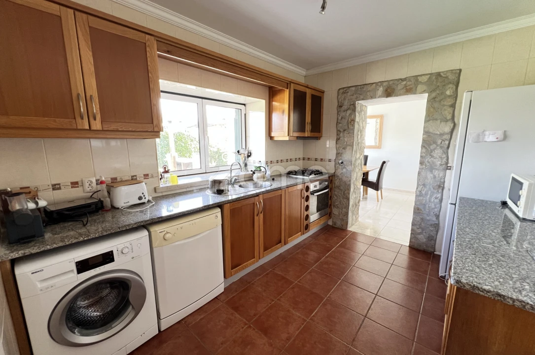 Moradia T3 para Venda em Alvorge Foto 4