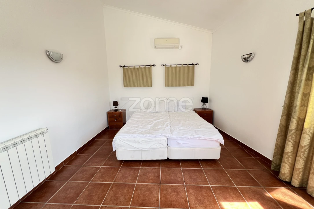 Moradia T3 para Venda em Alvorge Foto 26