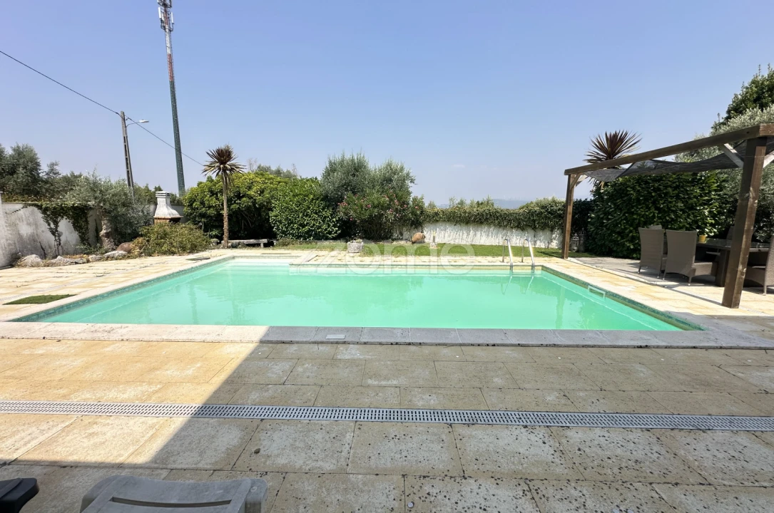 Moradia T3 para Venda em Alvorge Foto 56