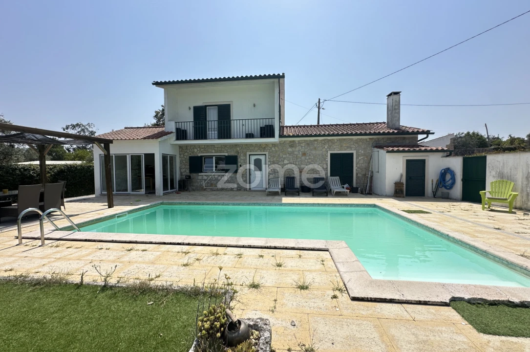 Moradia T3 para Venda em Alvorge Foto 58