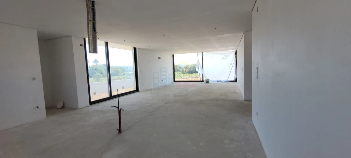 Moradia T4 para Venda em São João das Lampas e Terrugem Foto 17