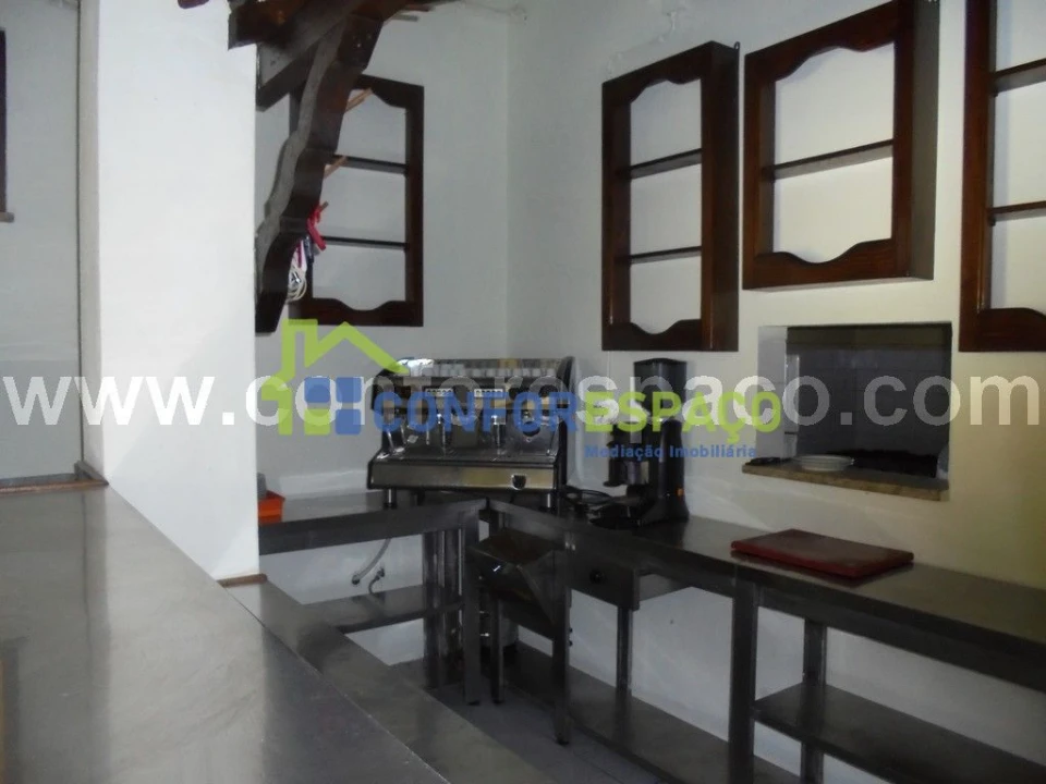 Loja para Arrendamento em Castelo Branco Foto 3