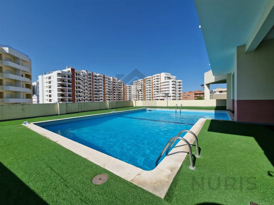 Apartamento T1 para Venda em Portimão Foto 22