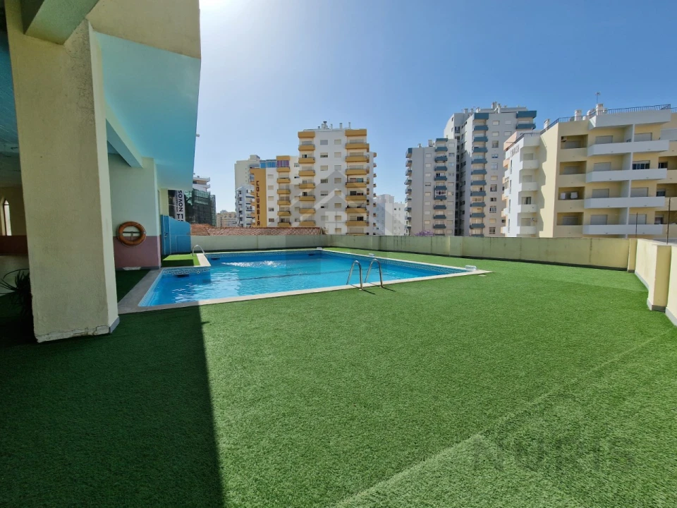 Apartamento T1 para Venda em Portimão Foto 23