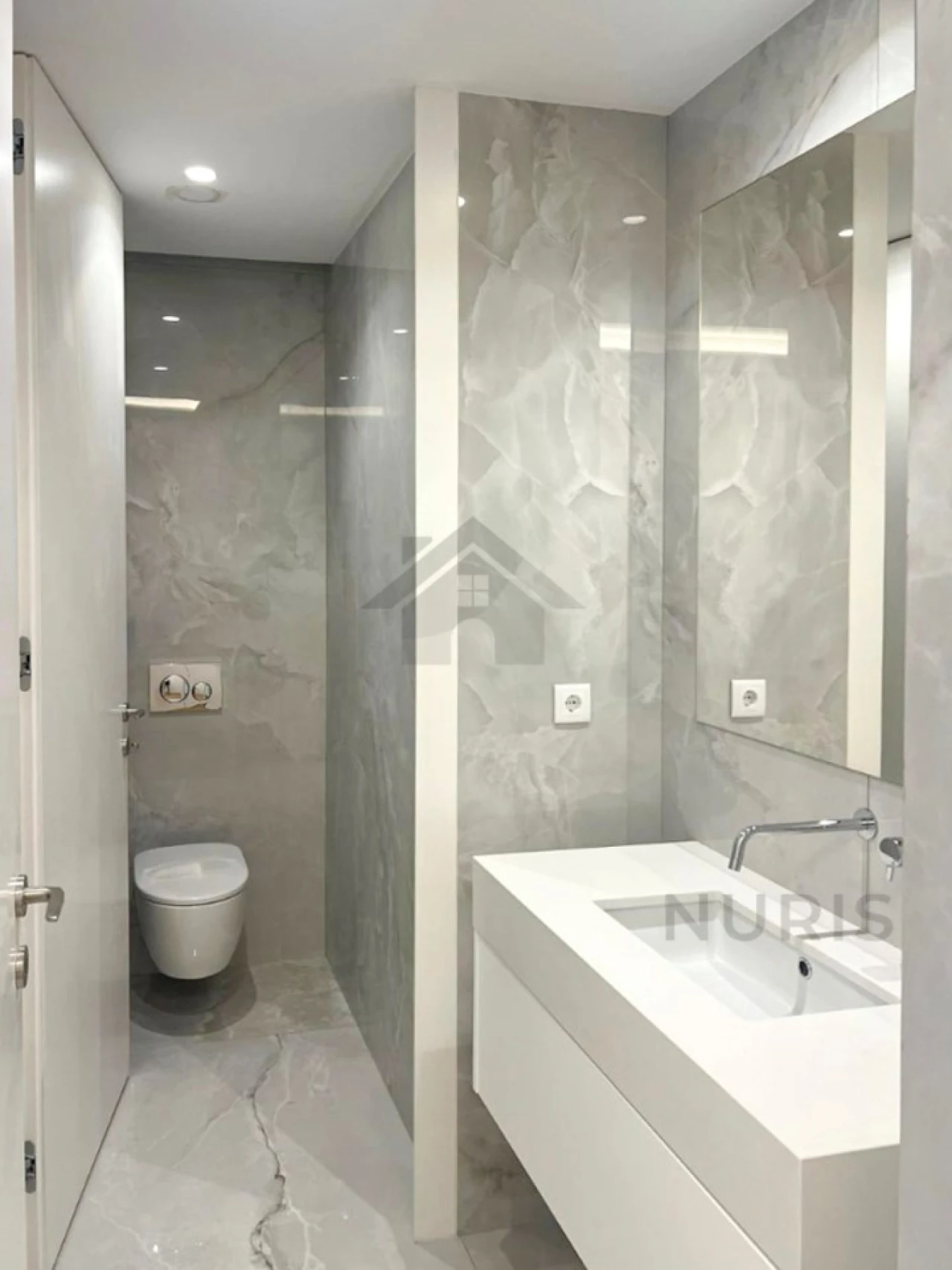 Apartamento T4 para Venda em Lordelo do Ouro e Massarelos Foto 12