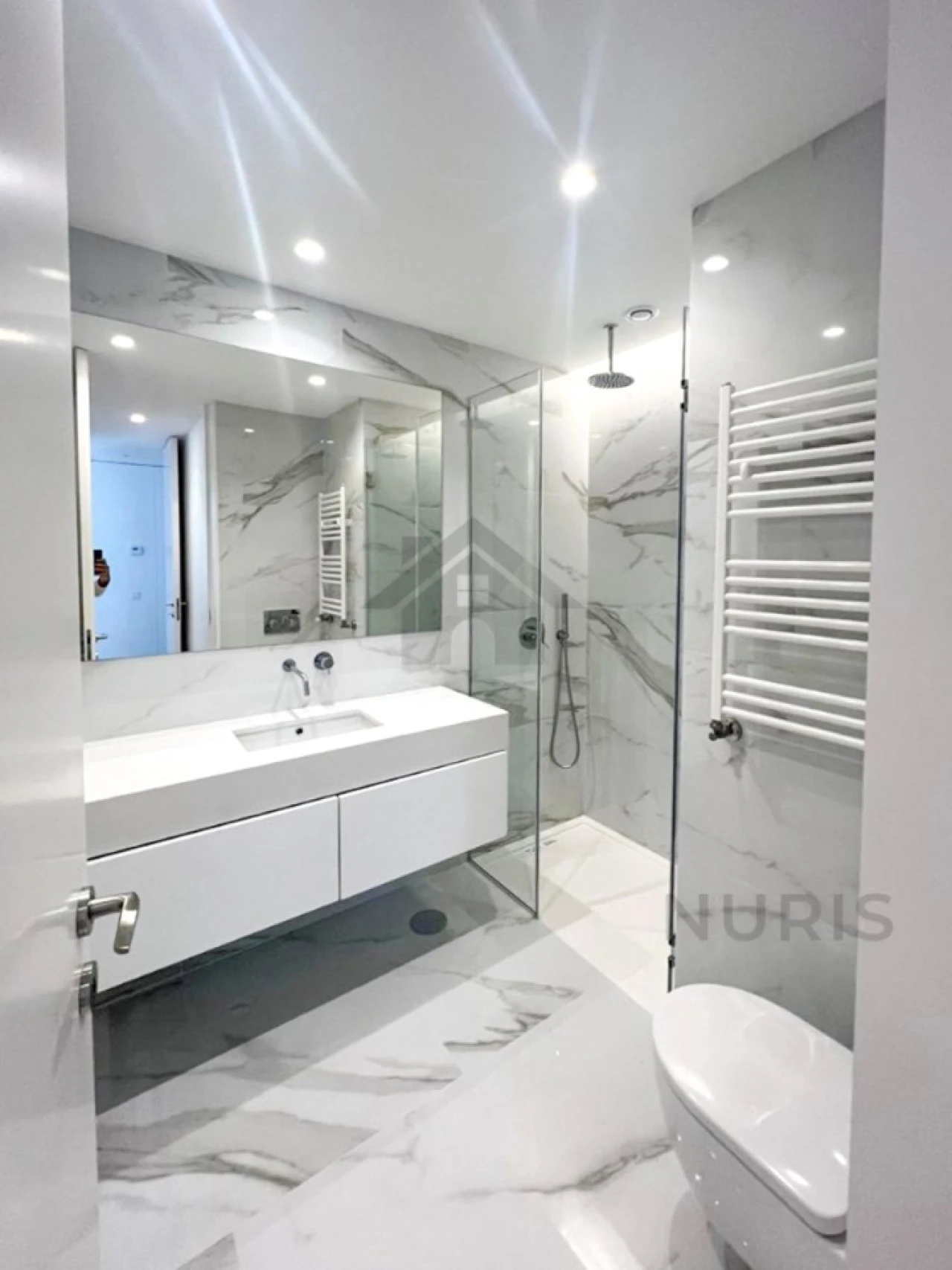 Apartamento T4 para Venda em Lordelo do Ouro e Massarelos Foto 14