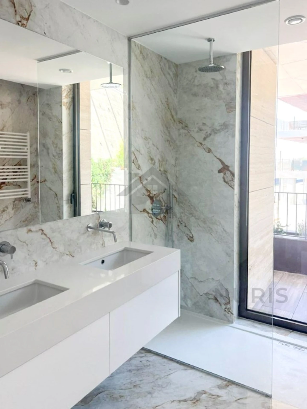 Apartamento T4 para Venda em Lordelo do Ouro e Massarelos Foto 22