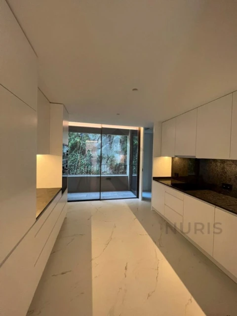 Apartamento T4 para Venda em Lordelo do Ouro e Massarelos