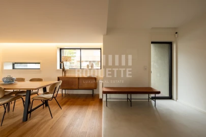 Moradia T4 para Venda em Aldoar, Foz do Douro e Nevogilde