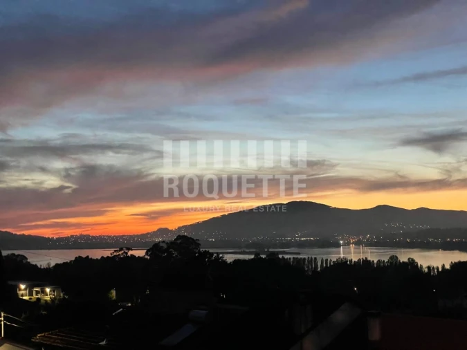 Moradia T3 para Venda em Lanhelas Foto 12