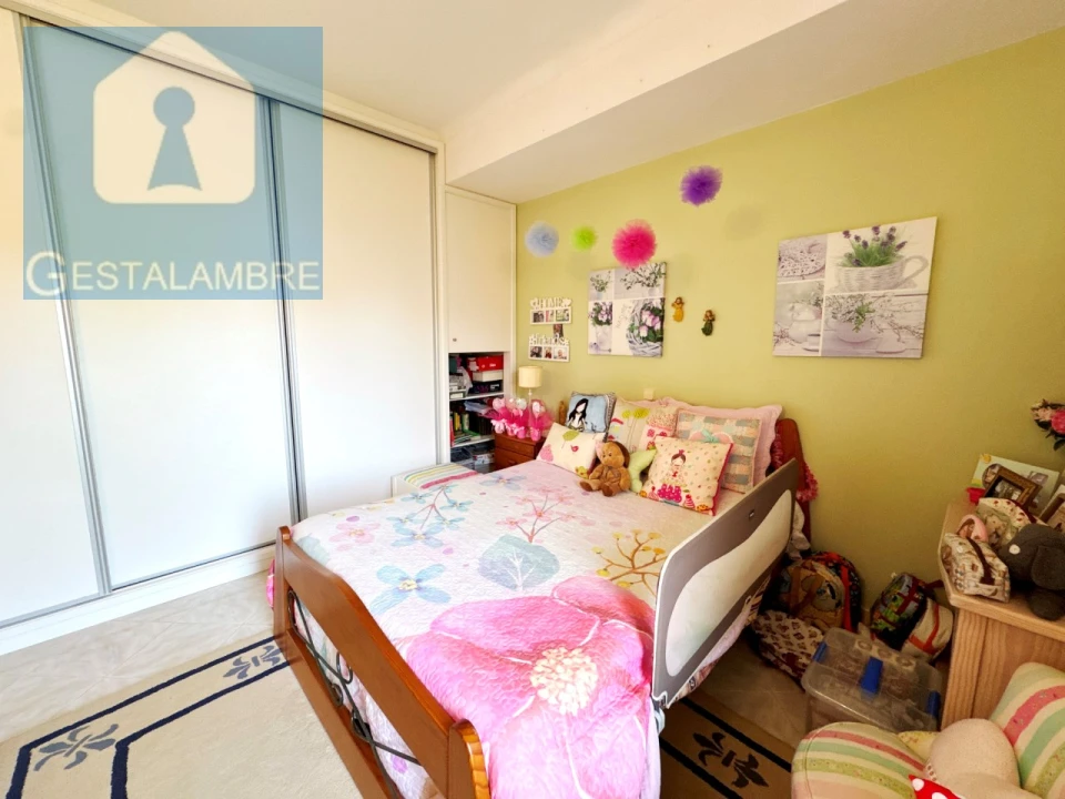 Moradia T4 para Venda em Albufeira e Olhos de Água Foto 26