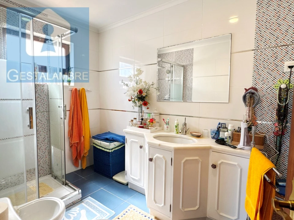 Moradia T4 para Venda em Albufeira e Olhos de Água Foto 31