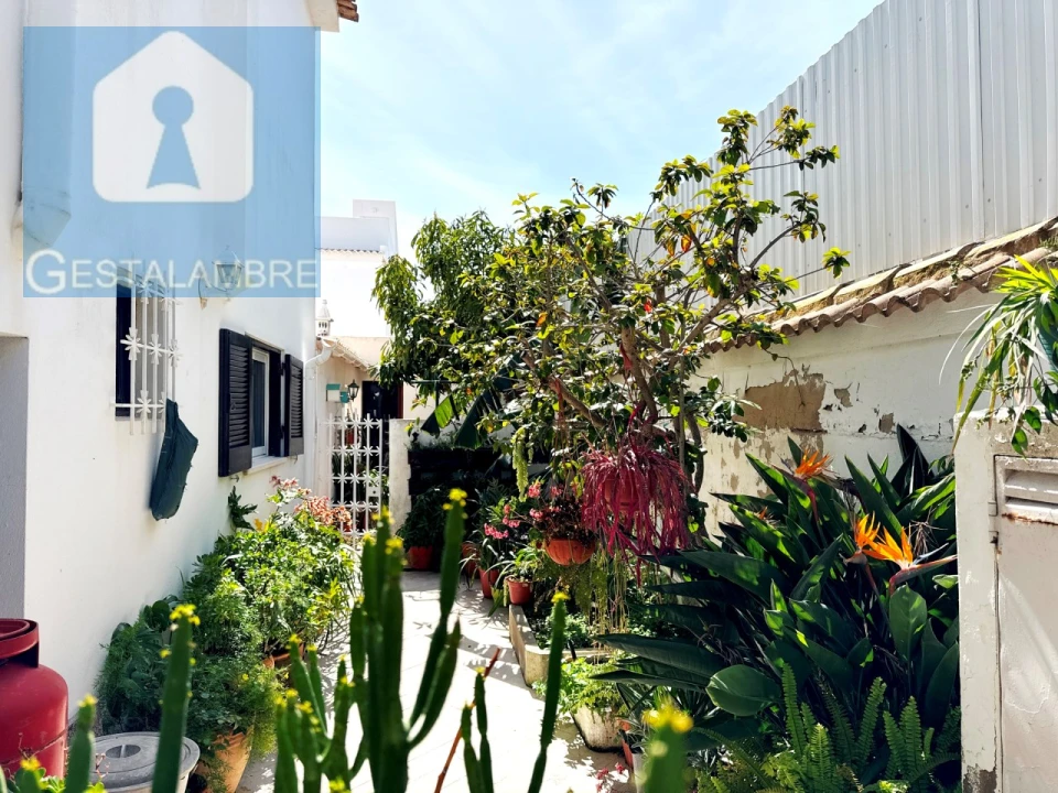 Moradia T4 para Venda em Albufeira e Olhos de Água Foto 36