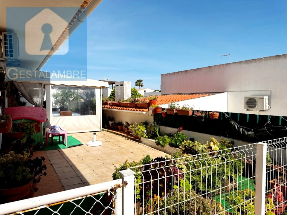 Moradia T4 para Venda em Albufeira e Olhos de Água Foto 41